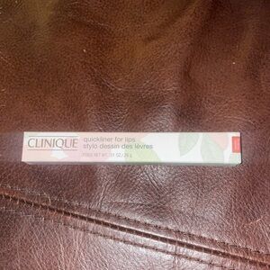Clinique quickliner for lips in the color, Intense Cayenne. BNIB